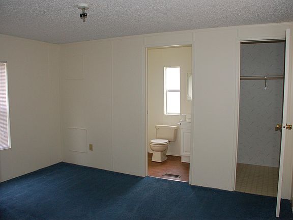 5th image of 239 Stockton St