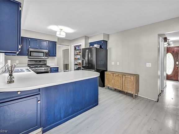 4th image of 120 Roshon Dr