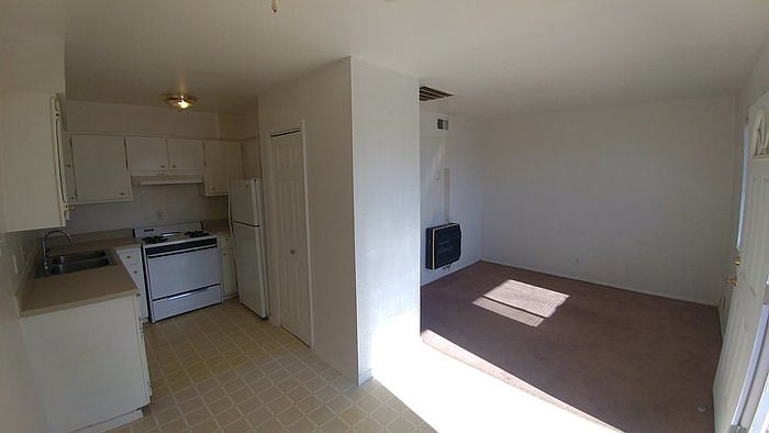 1st image of 1111 Amherst Dr SE APT 39