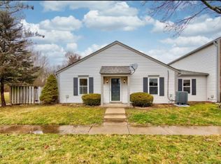 5938 Deerwood Ct #5938, Indianapolis, IN 46254