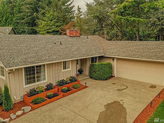 2nd image of 11529 111th Pl NE