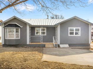 901 NE 2nd St, Dumas, TX 79029
