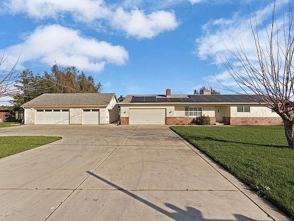 2nd image of 13393 E Jahant Rd