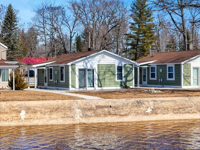 7241 E Houghton Lake Dr, Houghton Lake, MI, 48629