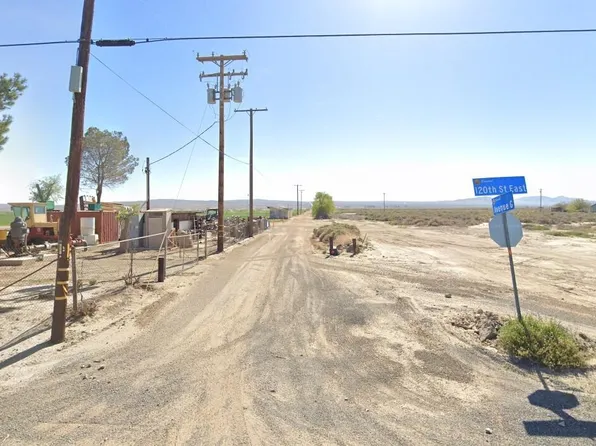 Vic Ave #G4, Lancaster, CA 93535