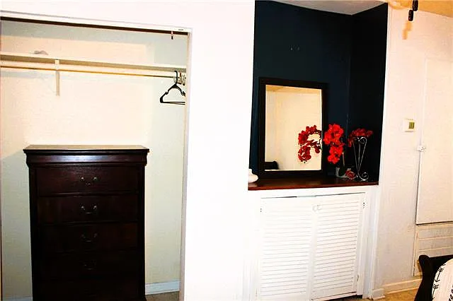 1831 N Miro St — Photo 20