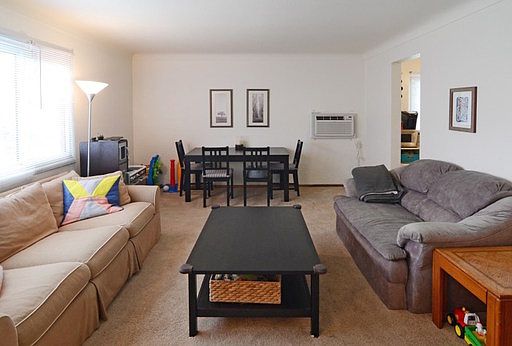 1st image of 1769 Carroll Ave APT 008