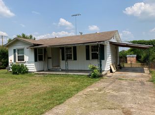 203 Carlton Dr, Clarksville, AR 72830