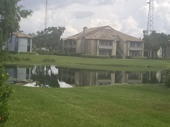 5th image of 10265 Gandy Blvd N APT 1717