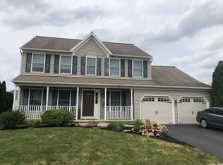 23 Coolidge Dr, Ephrata, PA 17522