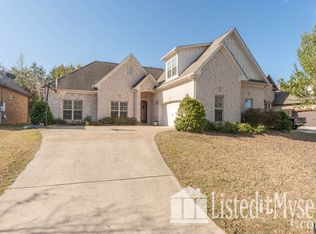 235 Strathaven Ln, Pelham, AL 35124