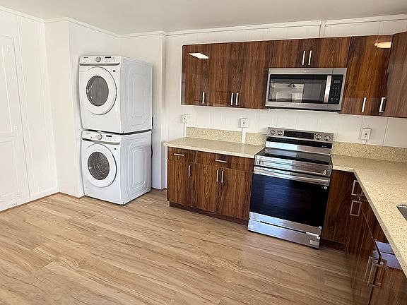 2nd image of 621 22nd Ave APT B