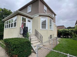 1516 Lee St, Evanston, IL 60202