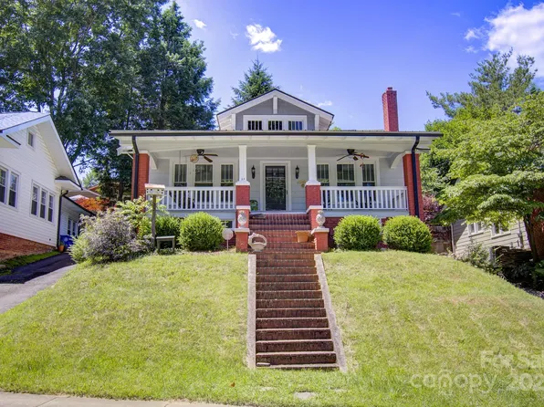 25 Warwick Rd, Asheville, NC 28803