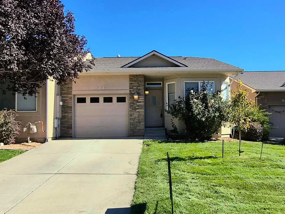 566 Garden Grove Ct
