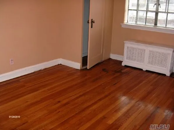 41-34 39th Place image 1 of 10