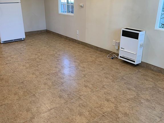 2nd image of 2416 Lincoln Ave