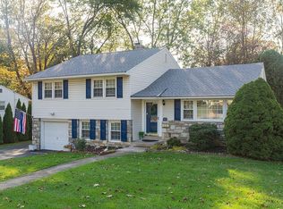 1107 Preston Rd, Flourtown, PA 19031