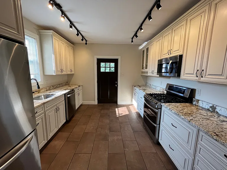 6709 Thomas Blvd #2 — Photo 1