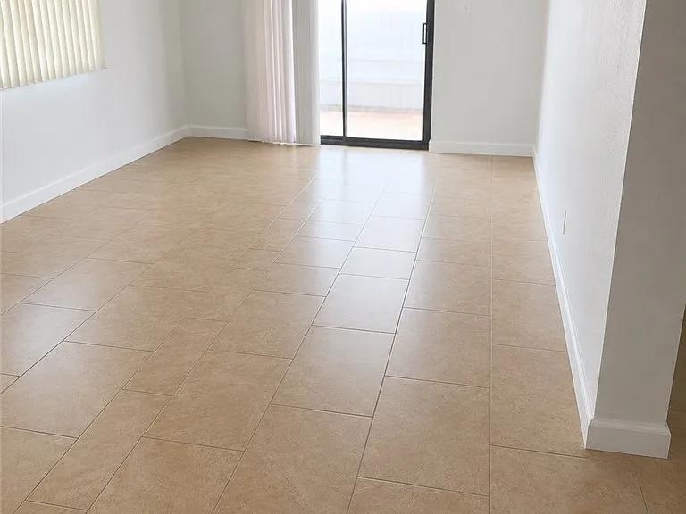 3502 Seminole Ave — Photo 6