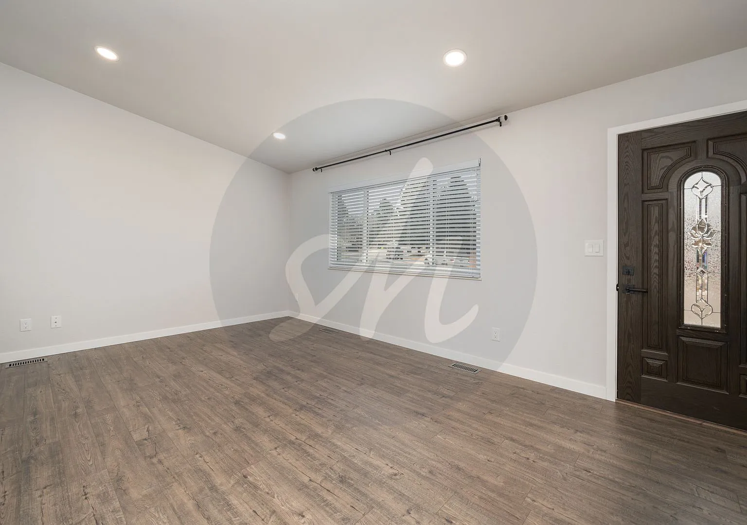Fully Remodeled Home in Old Farm — Photo 3