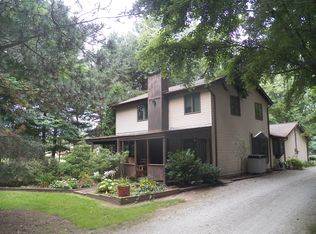 16114 Sperry Rd, Vermilion, OH 44089