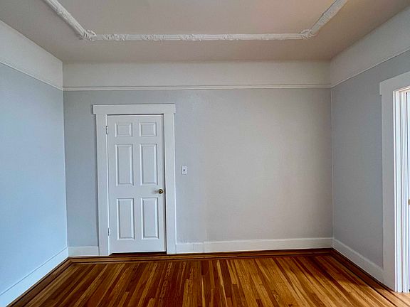 5th image of 955 Pine St #24