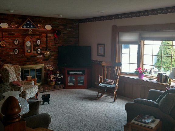 2nd image of 267 Woodmere Dr