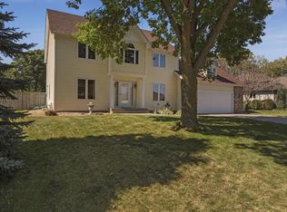 1642 Kristin Ct NE, Fridley, MN 55432