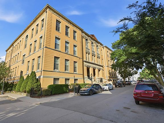 5th image of 350 W 4th St APT 310