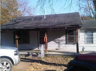 1702 Spruce St, West Point, GA 31833