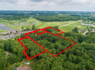 15307 Chandler Rd, Bath, MI 48808