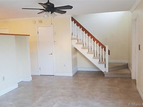 3rd image of 15840 SW 90th Ct