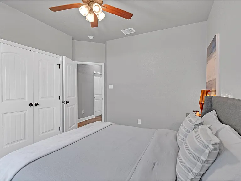 8508 Glade Dr — Photo 20