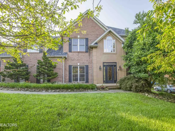 1330 Berkley Hills Ln, Powell, TN 37849