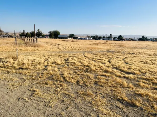 27988 Van Pelt Ct, Taft, CA 93268