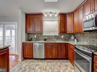 138 Red Fox Ln, Glen Burnie, MD 21061