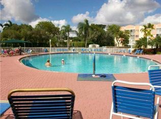 10104 Lombardy Dr, Tamarac, FL 33321