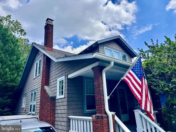 7409 Flower Ave, Takoma Park, MD 20912