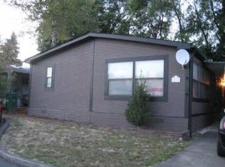 15255 SE Louise Ln #4, Clackamas, OR 97015