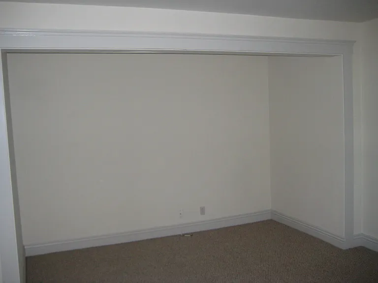 2140 B St — Photo 6