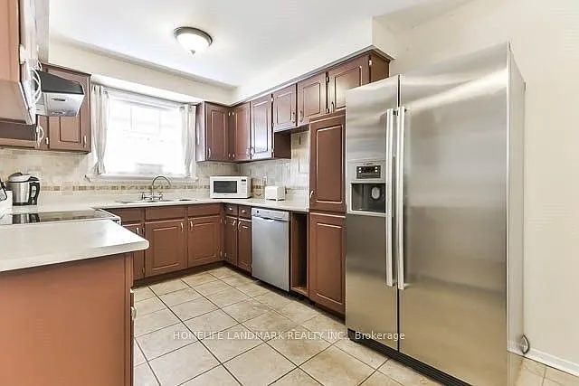 166 McNicoll Ave — Photo 3