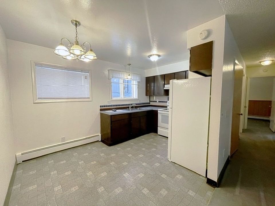 1st image of 3037 W 30th Ave #4