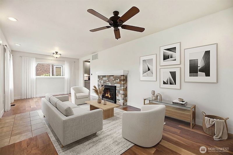 4th image of 2309 State Street