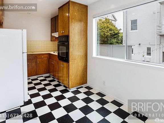 3rd image of 2240 Buchanan St #2