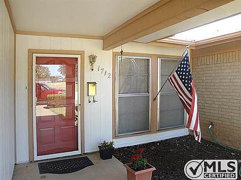 2nd image of 1712 Lou Ave