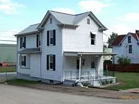 443 Freeport Rd photo 1