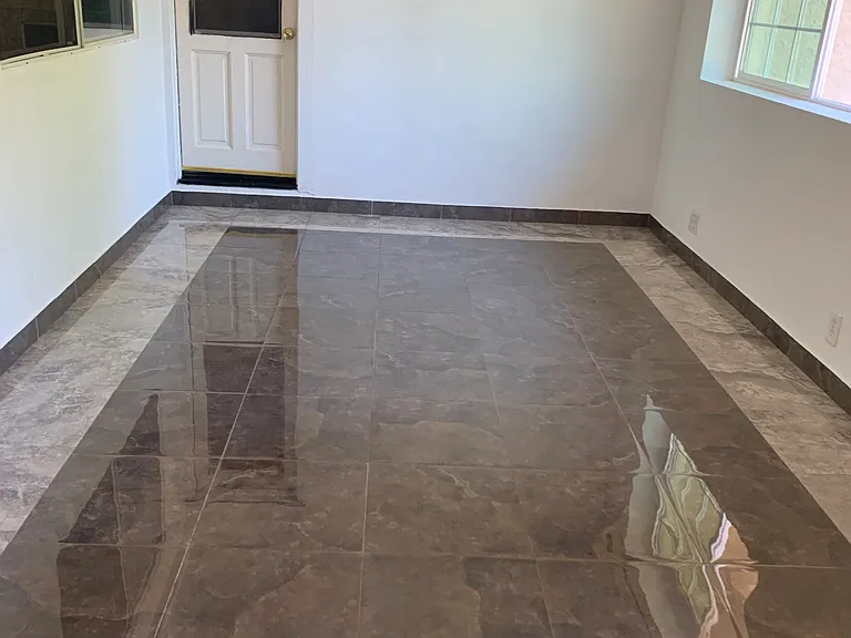 Lakewest Dr — Photo 9