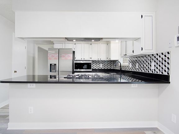 4th image of 4253 Demorest Cove Ct