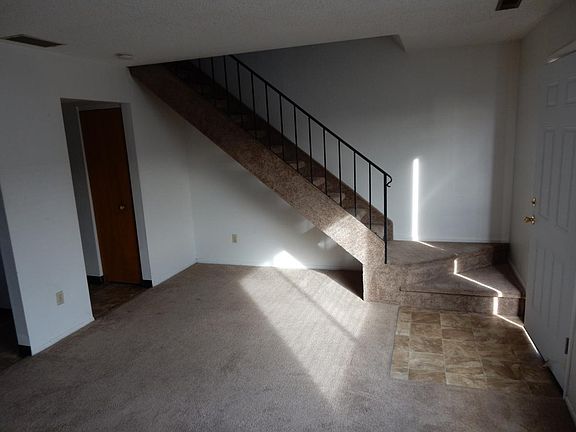 Living Rm